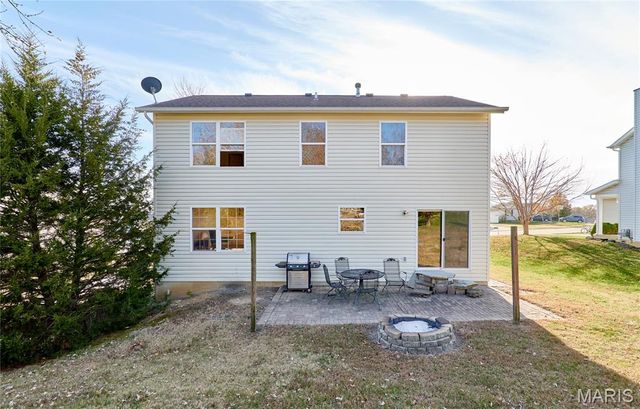 253 Whitetail Crossing Drive, Troy, MO 63379