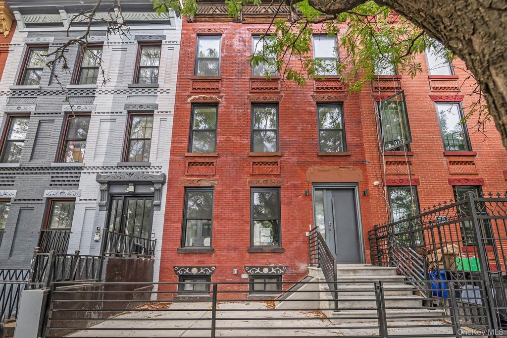 1045 Jefferson Avenue, Brooklyn, NY 11221 — exterior