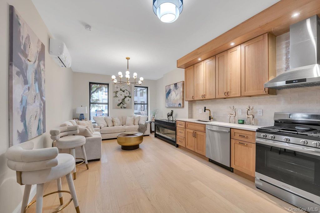 1045 Jefferson Avenue, Brooklyn, NY 11221 — photo 3