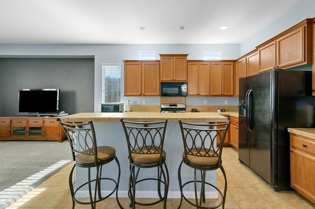 3586 Nouveau Way, Rancho Cordova, CA 95670
