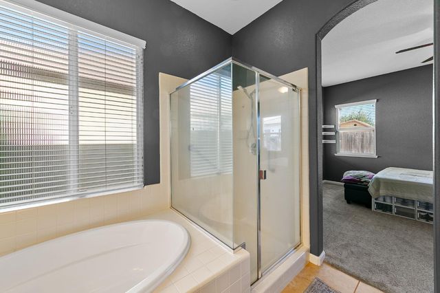 3586 Nouveau Way, Rancho Cordova, CA 95670