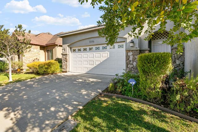 3586 Nouveau Way, Rancho Cordova, CA 95670