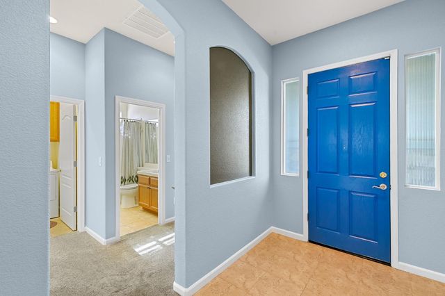 3586 Nouveau Way, Rancho Cordova, CA 95670