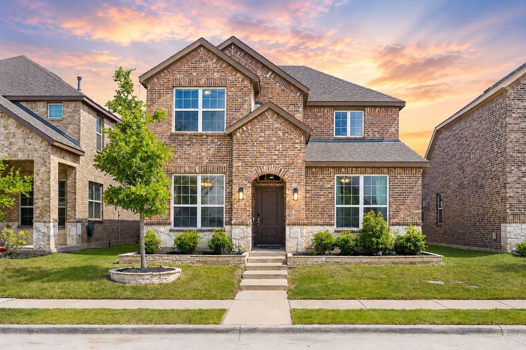 1521 Princeton Drive, Celina, TX 75009