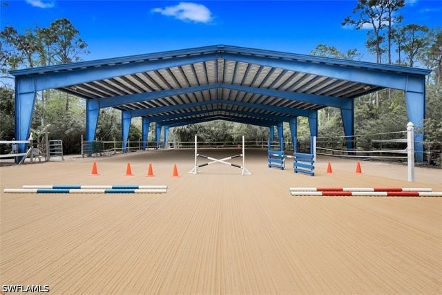 10811 Strike LN, Bonita Springs, FL 34135