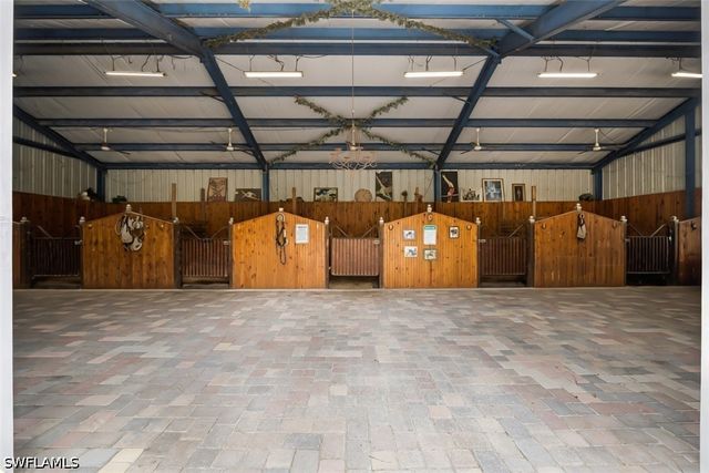 10811 Strike LN, Bonita Springs, FL 34135