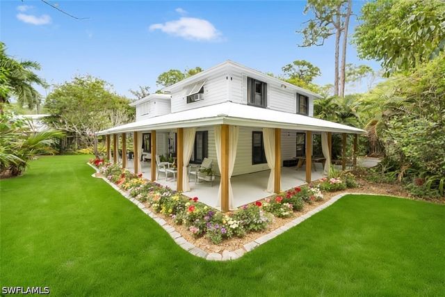 10811 Strike LN, Bonita Springs, FL 34135