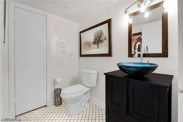 10811 Strike LN, Bonita Springs, FL 34135