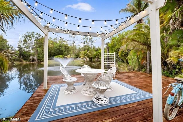 10811 Strike LN, Bonita Springs, FL 34135