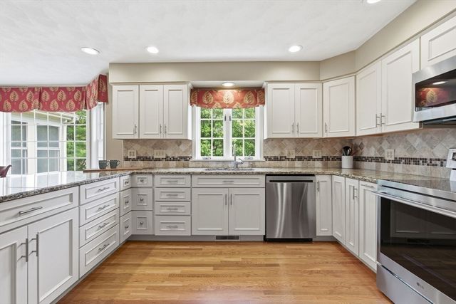 187 Sanborn Lane, Reading, MA 01867