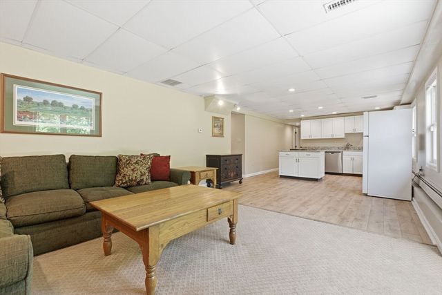 187 Sanborn Lane, Reading, MA 01867