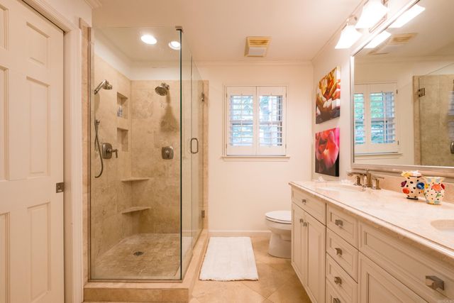 50 Woodberry Road, Little Rock, AR 72212