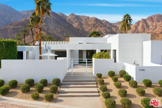 77240 Avenida Arteaga, La Quinta, CA 92253