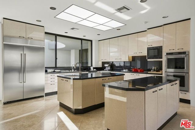 77240 Avenida Arteaga, La Quinta, CA 92253