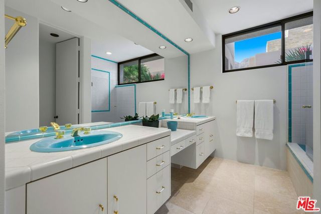 77240 Avenida Arteaga, La Quinta, CA 92253