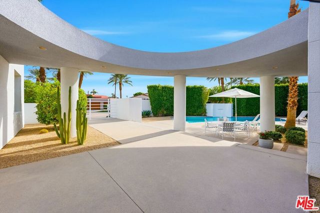 77240 Avenida Arteaga, La Quinta, CA 92253