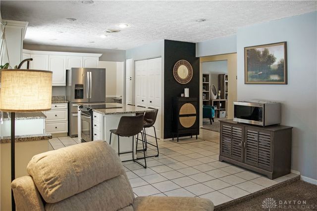 5508 Red Coach Road, Centerville, OH 45429