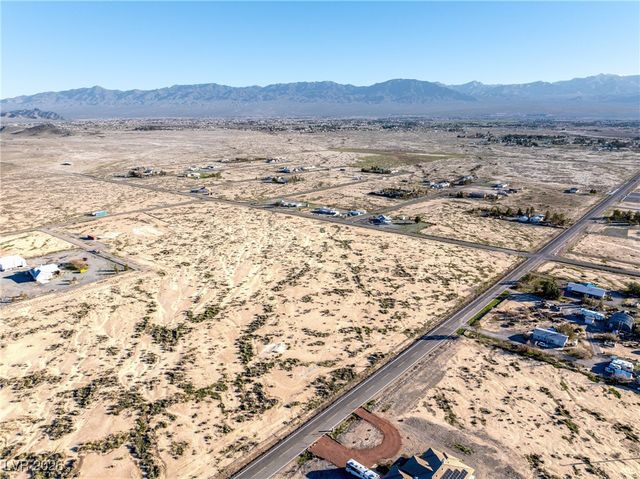 4560 West Basin Avenue, Pahrump, NV 89060
