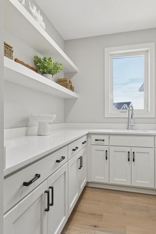 16717 47th Place N, Plymouth, MN 55446