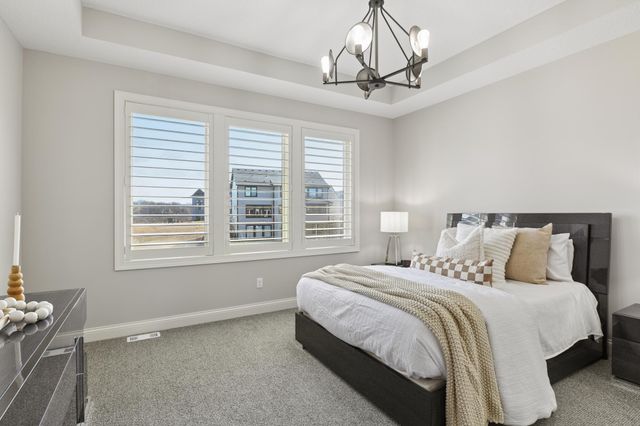 16717 47th Place N, Plymouth, MN 55446