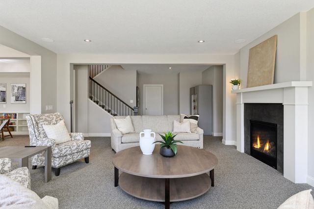 16717 47th Place N, Plymouth, MN 55446