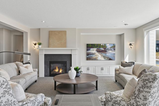 16717 47th Place N, Plymouth, MN 55446