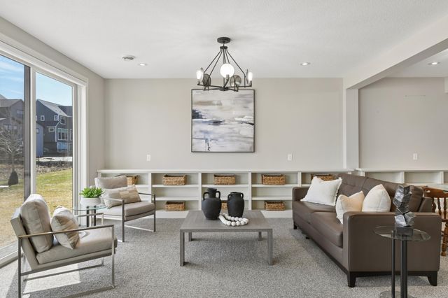 16717 47th Place N, Plymouth, MN 55446