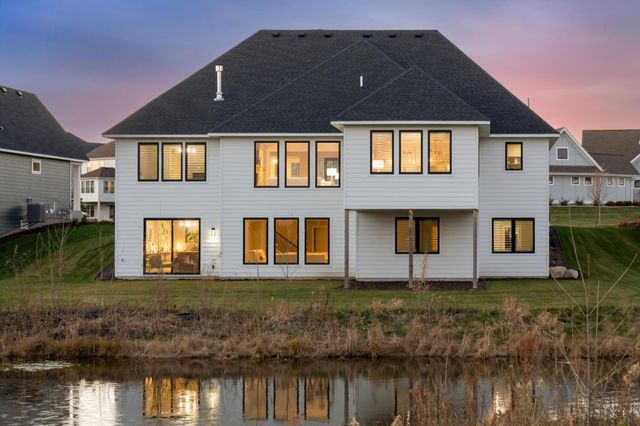 16717 47th Place N, Plymouth, MN 55446