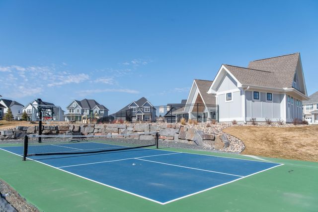 16717 47th Place N, Plymouth, MN 55446