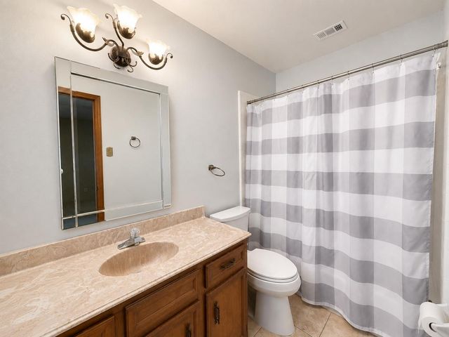 708 Shady Lane, La Marque, TX 77568
