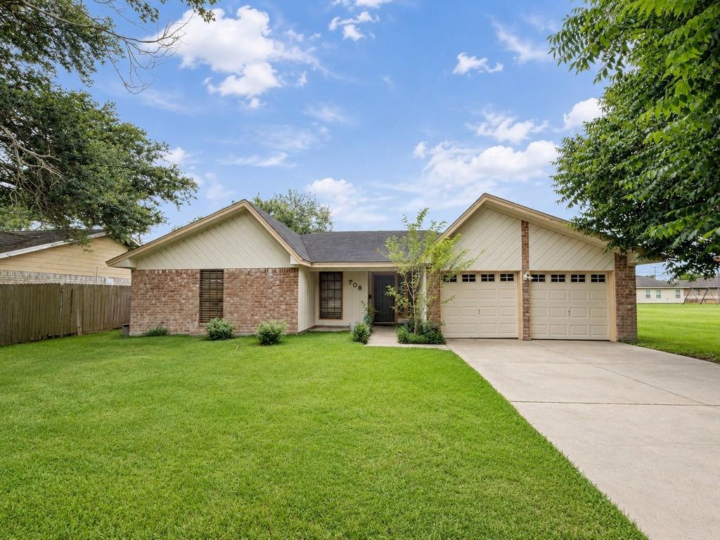 708 Shady Lane, La Marque, TX 77568