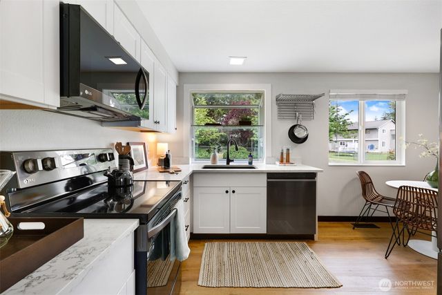 13826 SE 161st Place, Renton, WA 98058