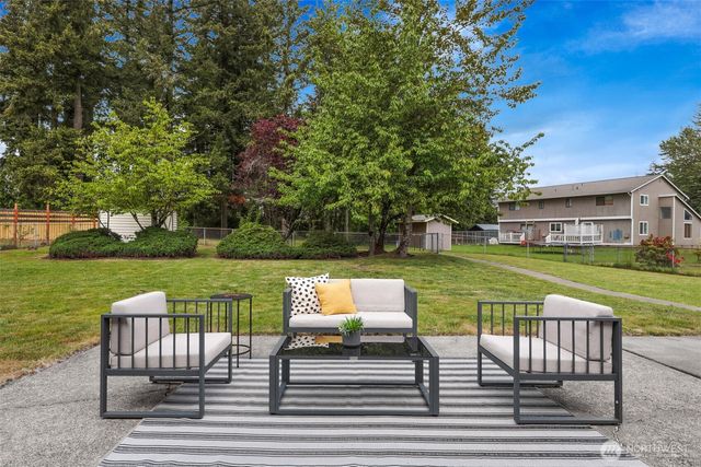 13826 SE 161st Place, Renton, WA 98058