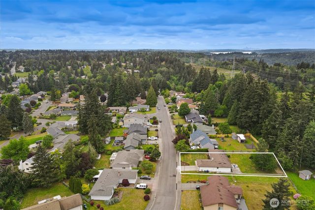 13826 SE 161st Place, Renton, WA 98058