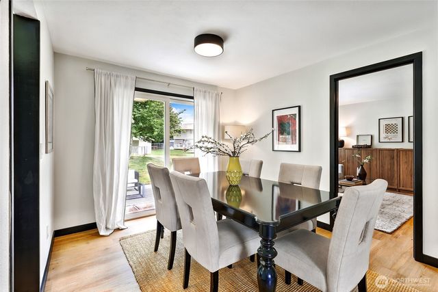 13826 SE 161st Place, Renton, WA 98058