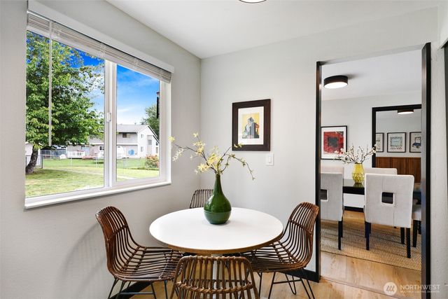 13826 SE 161st Place, Renton, WA 98058