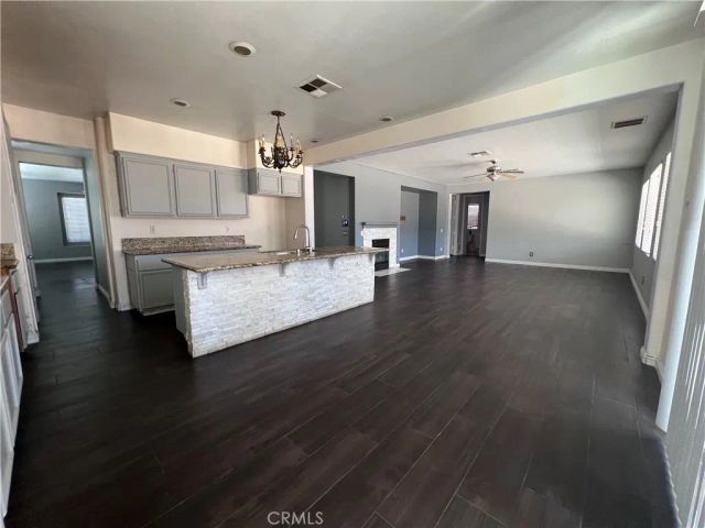 2914 Coffeeberry Way, San Jacinto, CA 92582