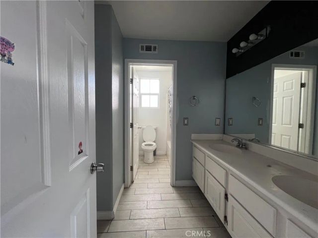 2914 Coffeeberry Way, San Jacinto, CA 92582