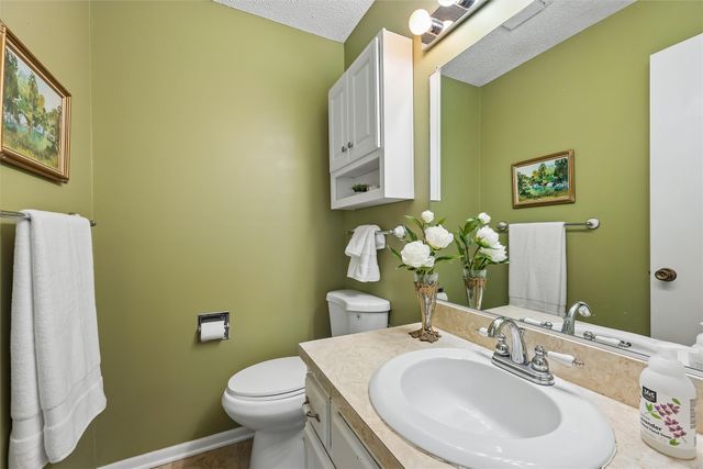 108 Sandburg Court, Ames, IA 50014