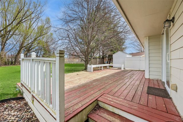 108 Sandburg Court, Ames, IA 50014
