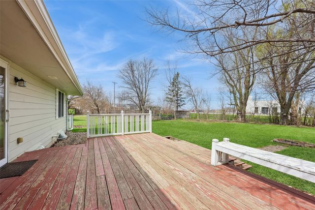 108 Sandburg Court, Ames, IA 50014