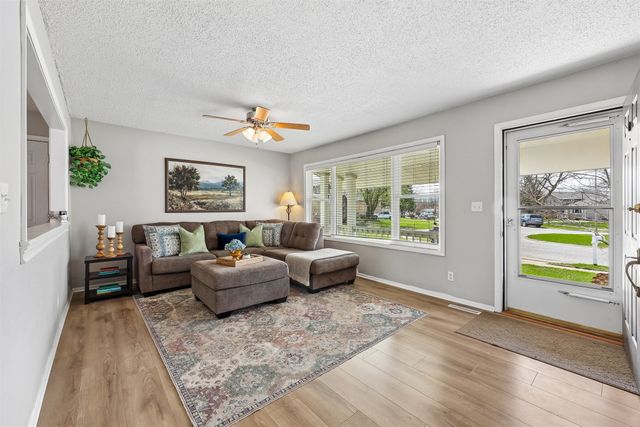 108 Sandburg Court, Ames, IA 50014