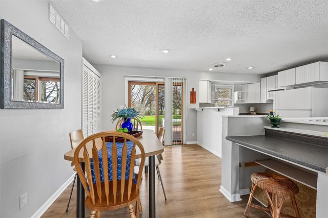 108 Sandburg Court, Ames, IA 50014