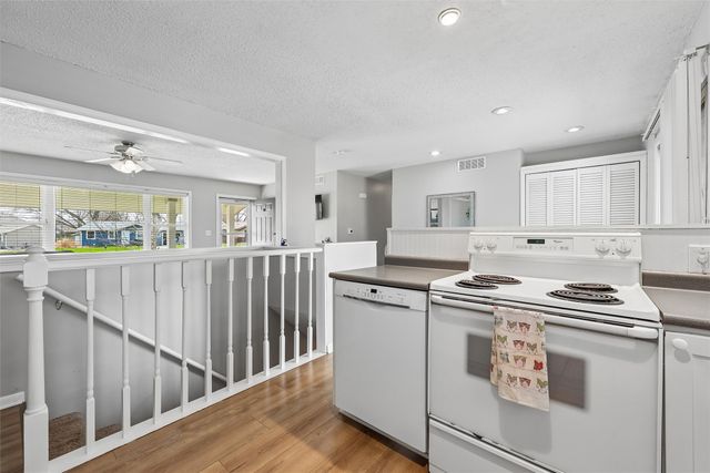 108 Sandburg Court, Ames, IA 50014