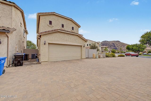 26309 N BABBLING BROOK Drive, Phoenix, AZ 85083