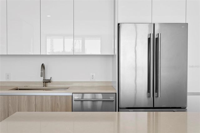 400 CENTRAL AVENUE 2806, St Petersburg, FL 33701