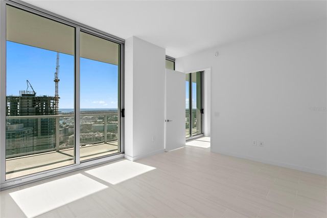 400 CENTRAL AVENUE 2806, St Petersburg, FL 33701