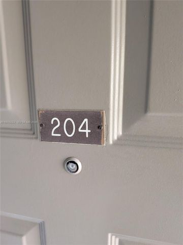 108 Gardens Dr 204, Pompano Beach, FL 33069