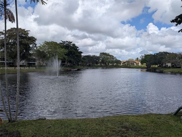 108 Gardens Dr 204, Pompano Beach, FL 33069