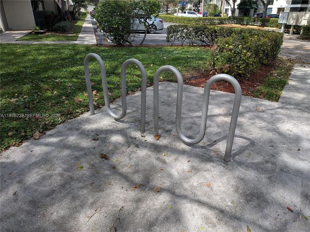 108 Gardens Dr 204, Pompano Beach, FL 33069